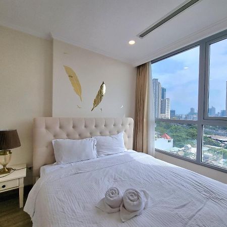 Enay Apartment - Vinhomes Central Park - Landmark โฮจิมินห์ซิตี้ ภายนอก รูปภาพ