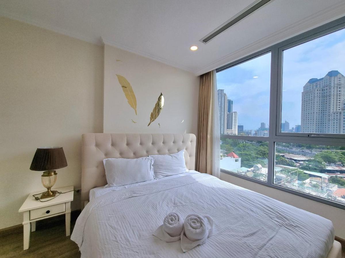 Enay Apartment - Vinhomes Central Park - Landmark โฮจิมินห์ซิตี้ ภายนอก รูปภาพ